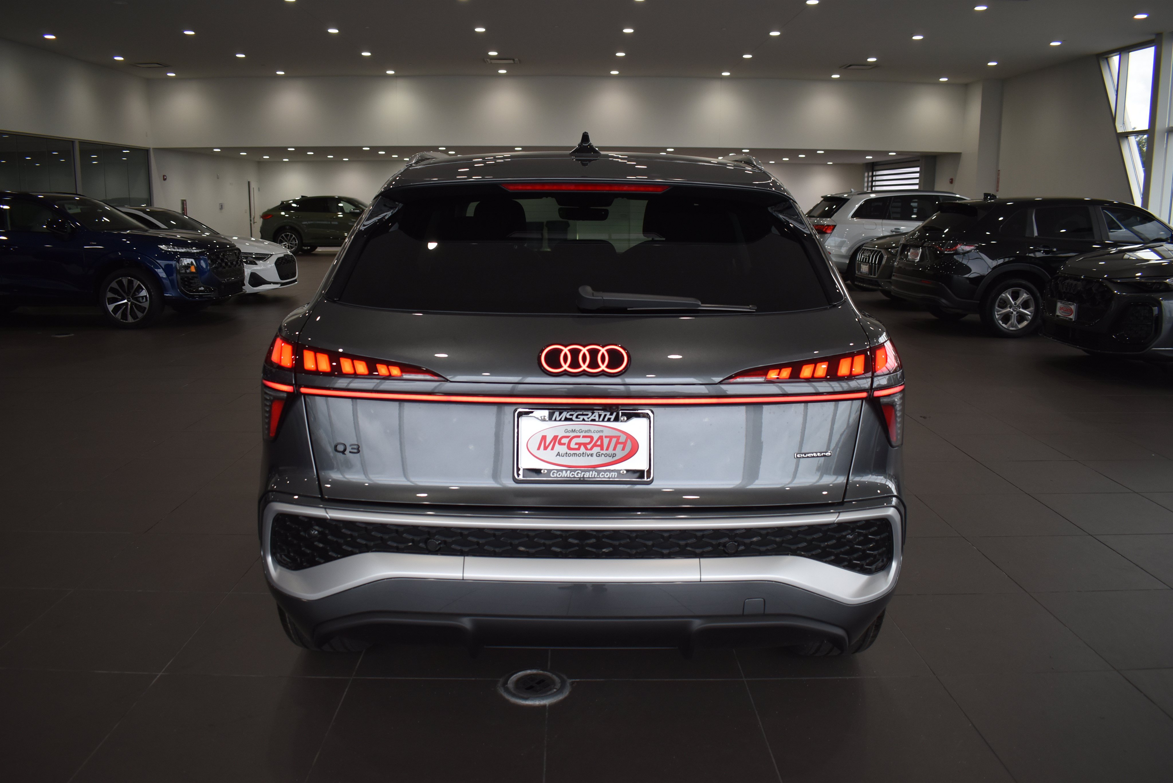 New 2026 Audi Q3 quattro 2.0T AWD/4WD image 6