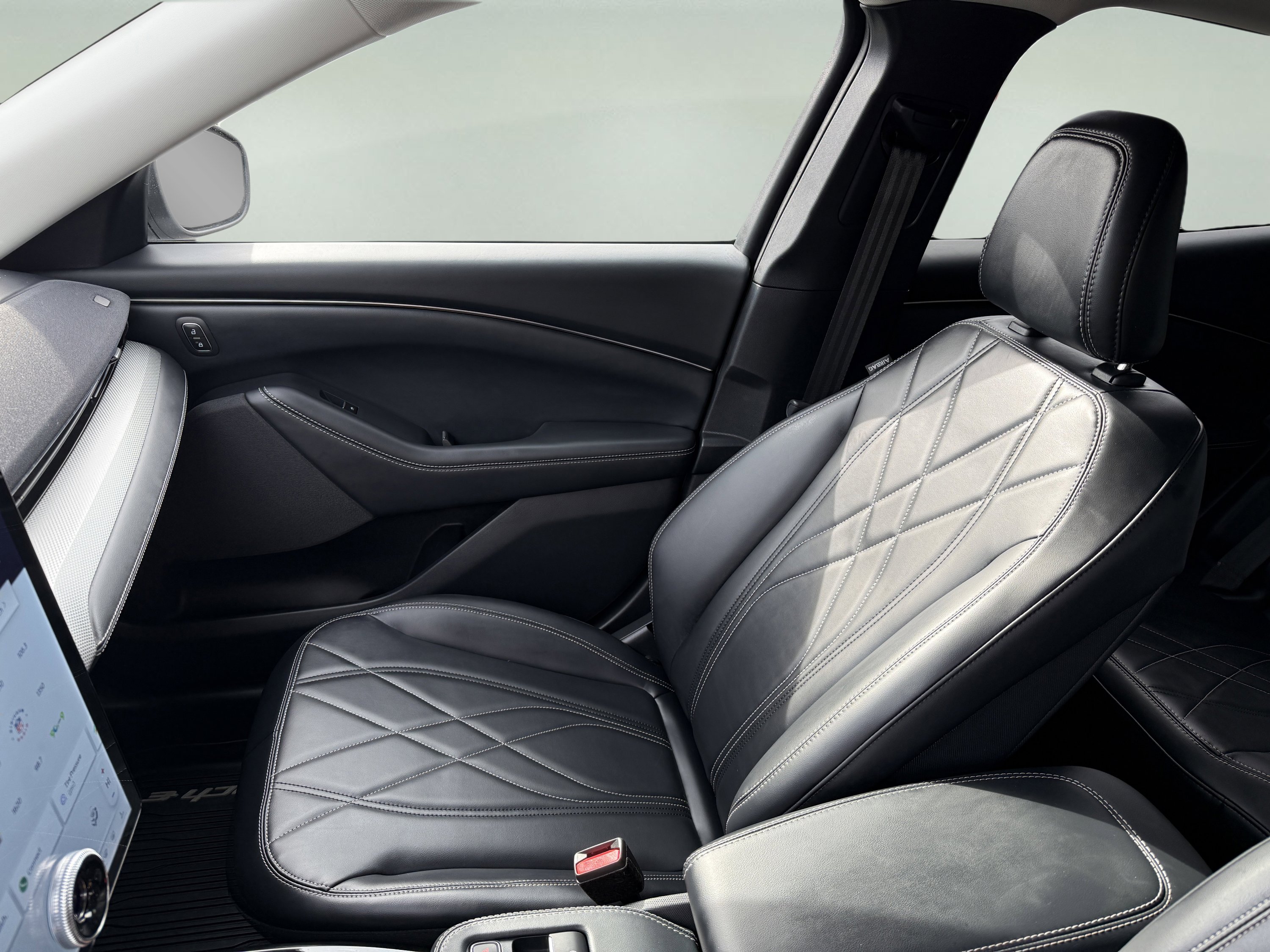 Used 2021 Ford Mustang Mach-E Select w/ Comfort/Technology Package image 16