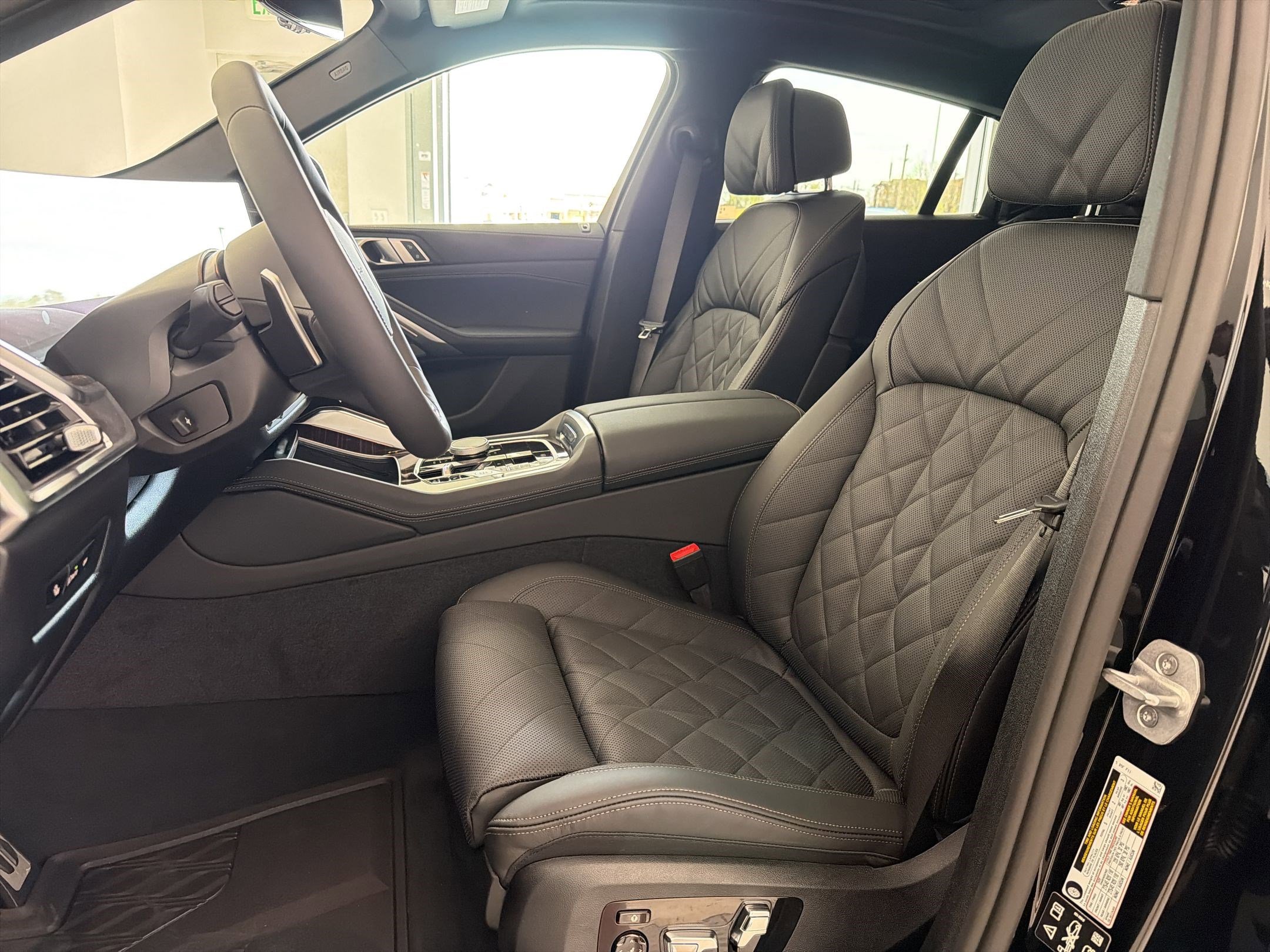 New 2026 BMW X6 xDrive40i image 5