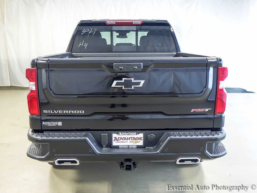 New 2026 Chevrolet Silverado 1500 RST w/ RST All Star Premium Package AWD/4WD image 6