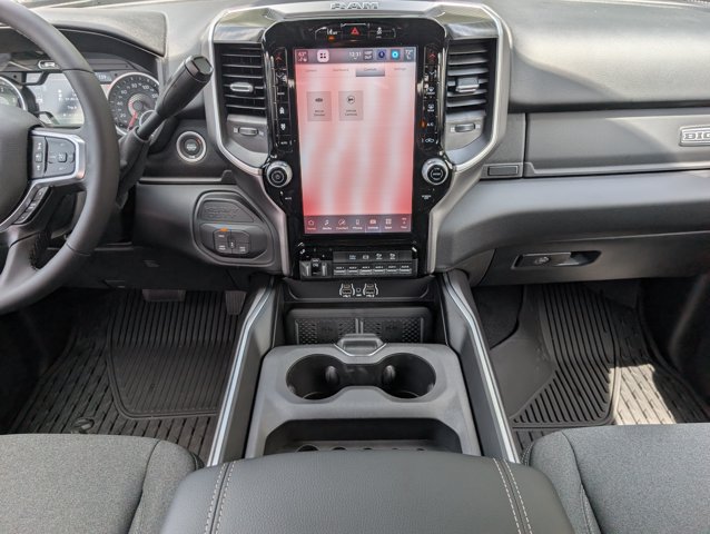 New 2026 RAM 3500 Big Horn AWD/4WD image 7