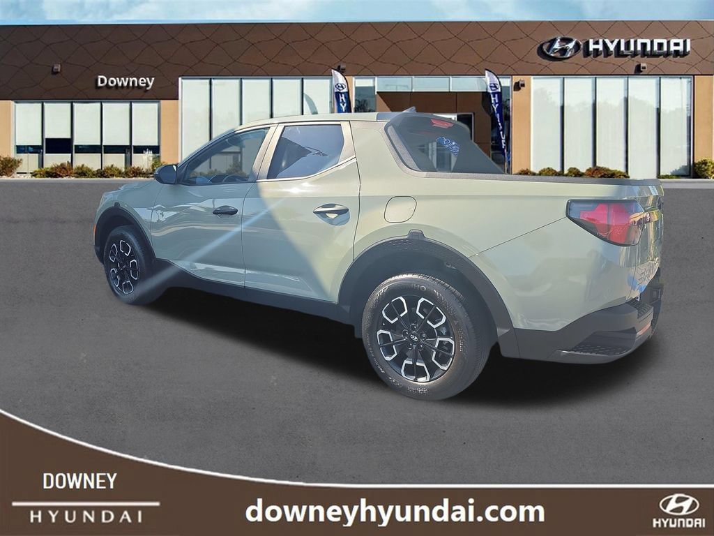 Used 2024 Hyundai Santa Cruz SEL FWD image 3