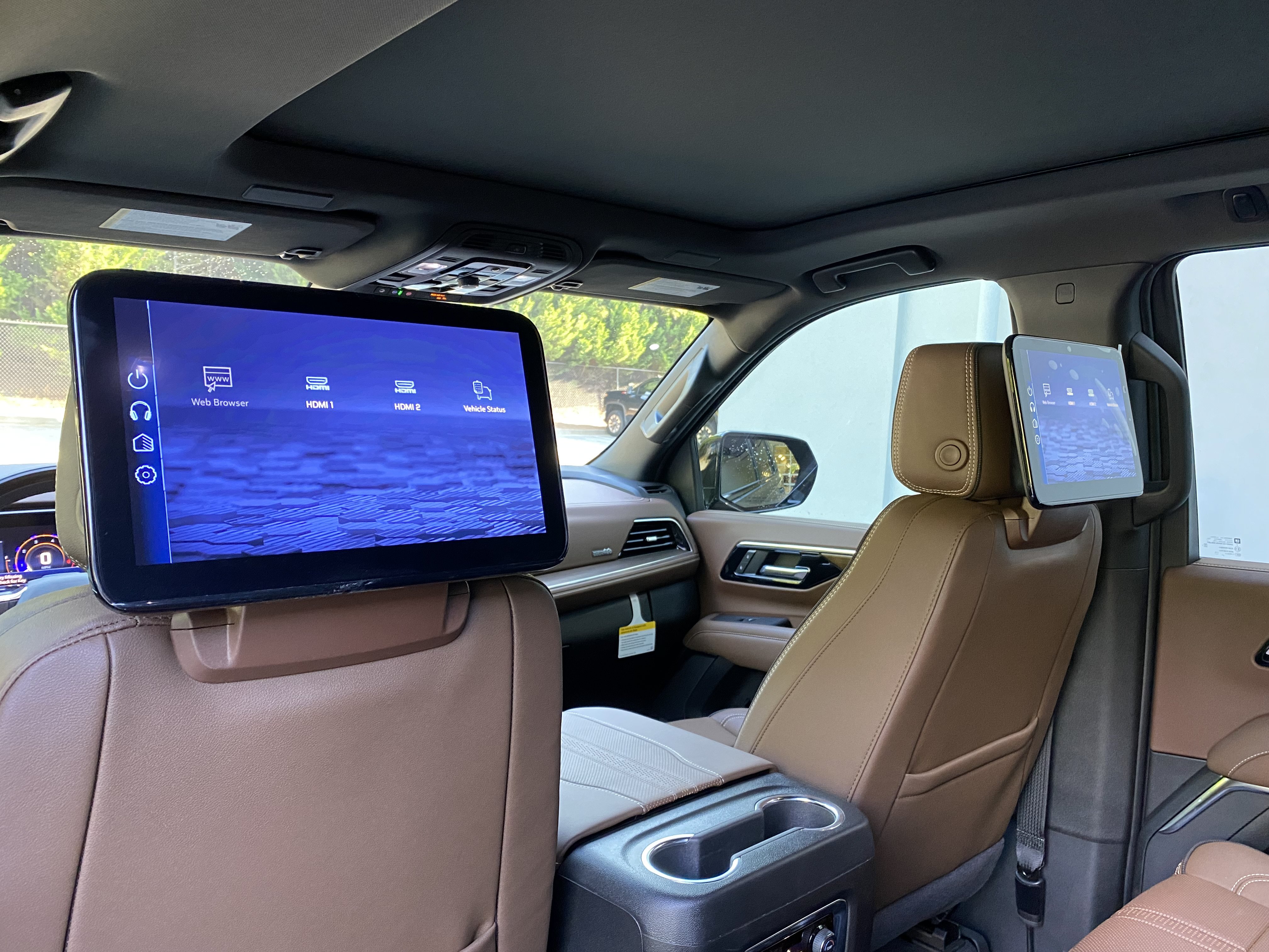 New 2026 Chevrolet Tahoe High Country AWD/4WD image 37