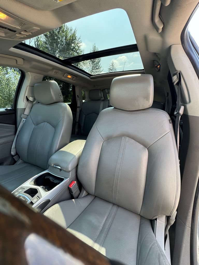 Used 2012 Cadillac SRX Premium w/ LPO, Protection Package AWD/4WD image 34