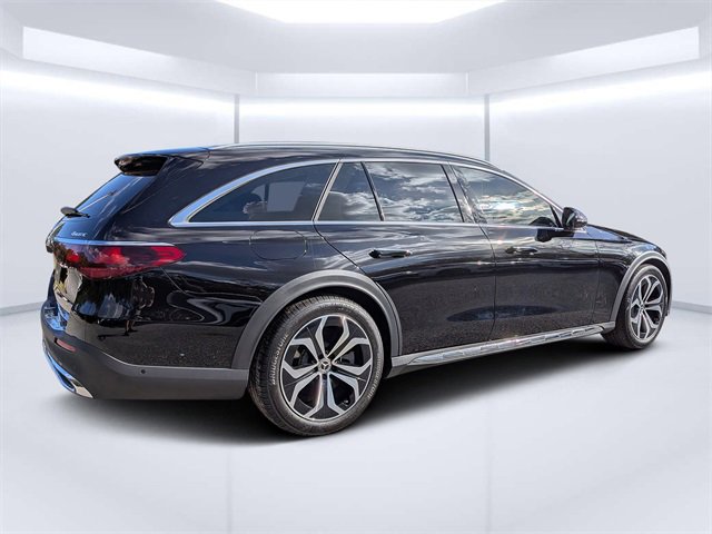 Used 2024 Mercedes-Benz E 450 4MATIC All-Terrain Wagon w/ Leather Package image 3