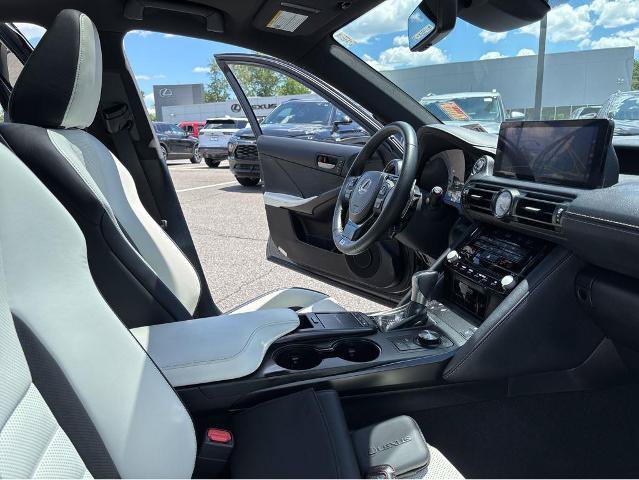 Used 2025 Lexus IS 500 w/ Accessory Package RWD image 16