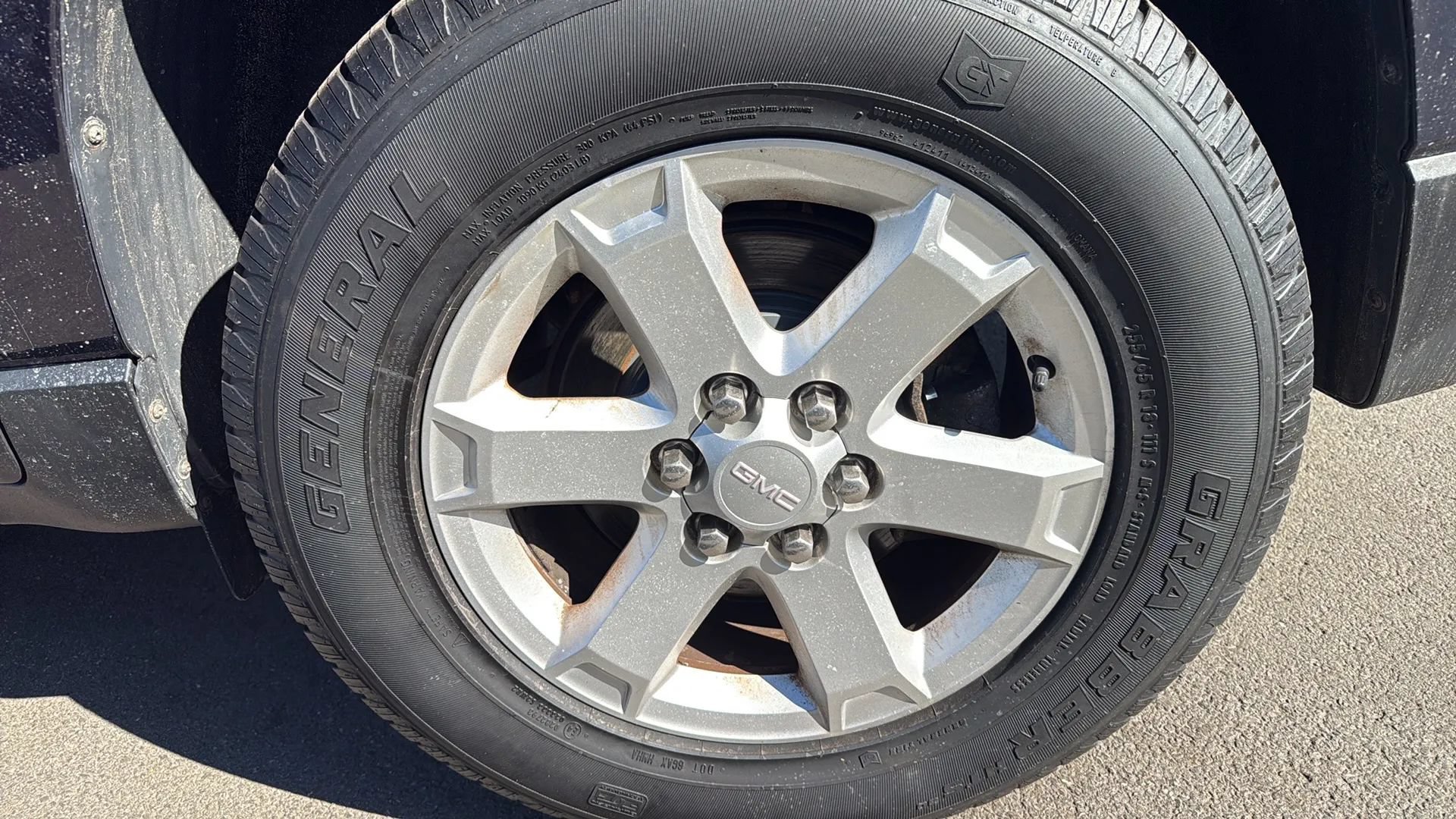 Used 2015 GMC Acadia SLE AWD/4WD image 12
