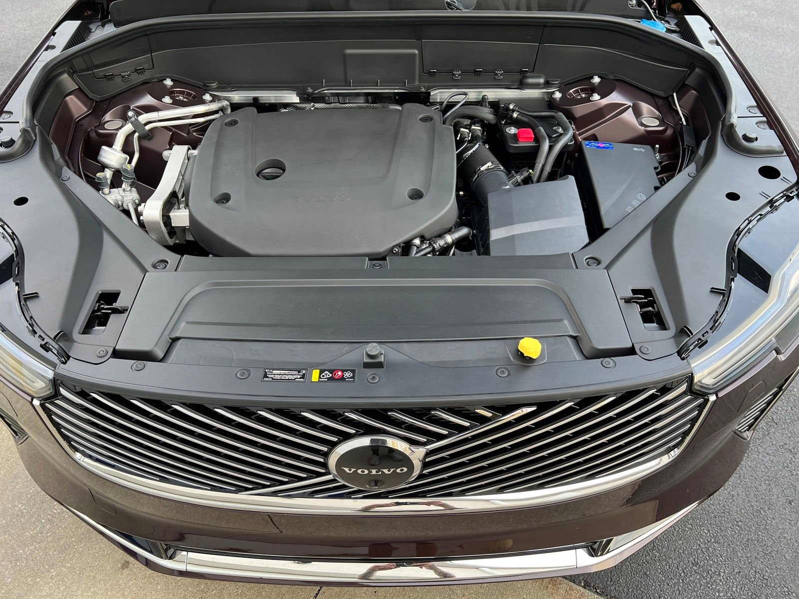 New 2026 Volvo XC90 B6 Plus w/ Protection Package Premier image 38