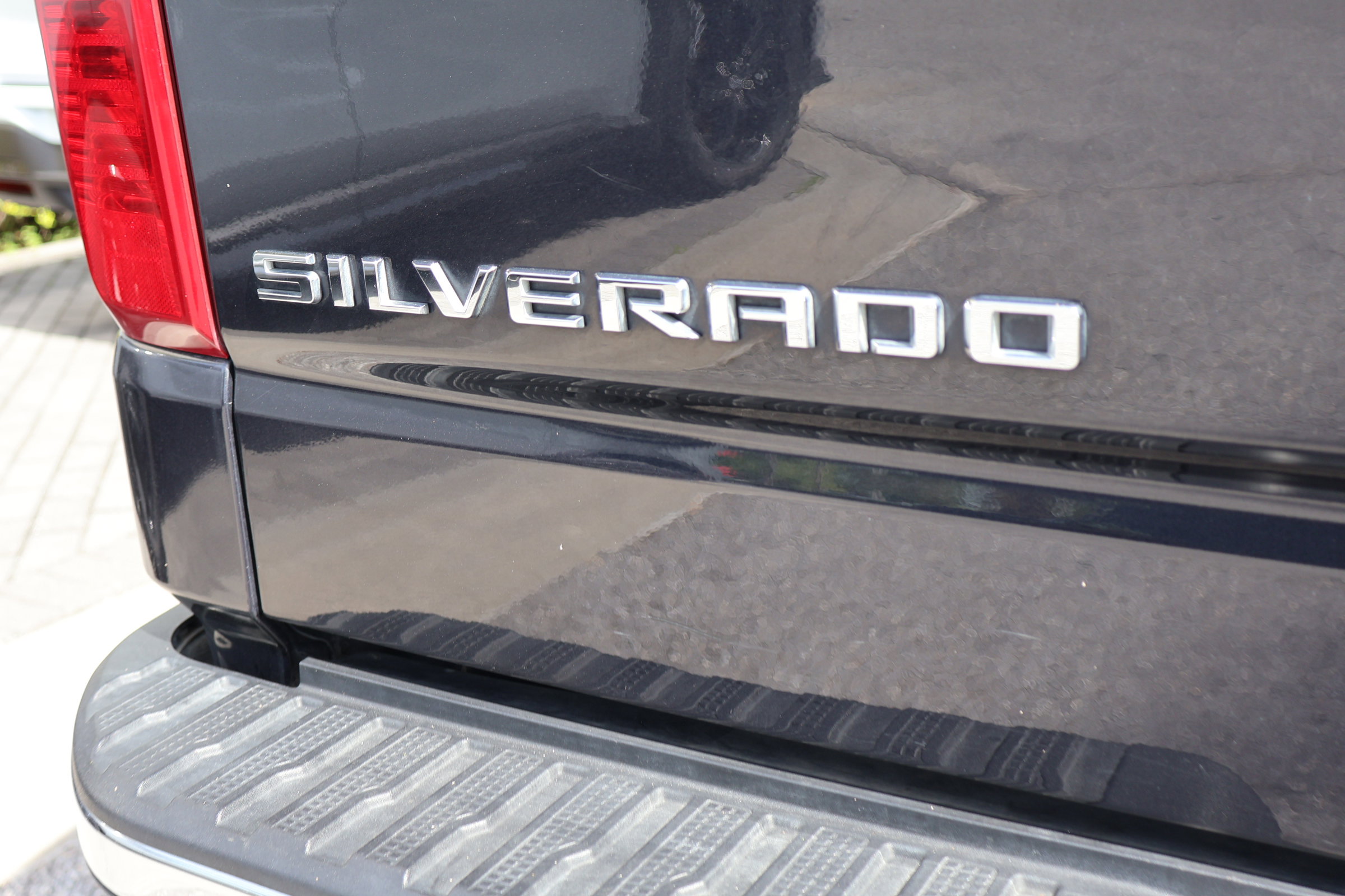 Used 2024 Chevrolet Silverado 1500 LT w/ Protection Package AWD/4WD image 8
