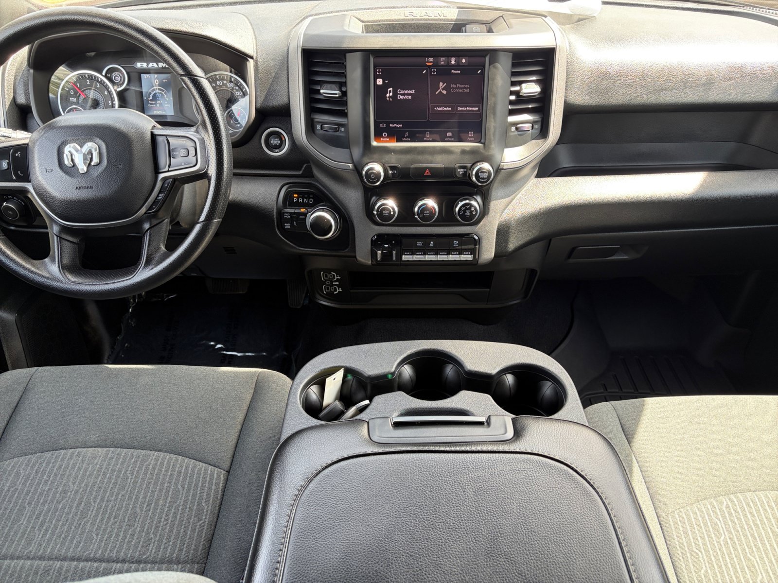 Used 2024 RAM 2500 Tradesman w/ Chrome Appearance Group AWD/4WD image 17