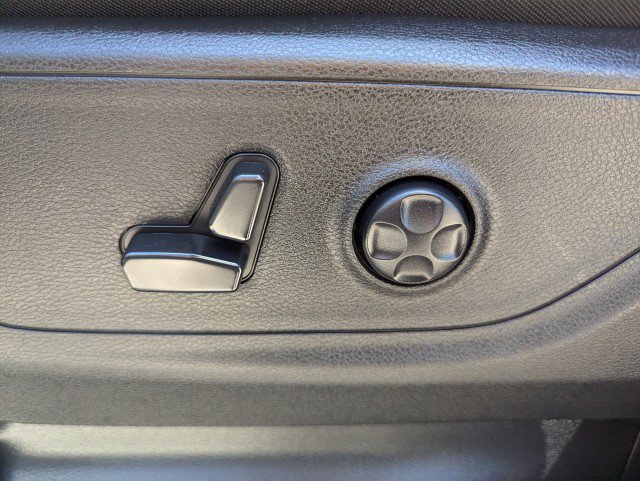 Used 2019 RAM 1500 Big Horn AWD/4WD image 12
