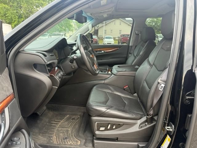 Used 2015 Cadillac Escalade ESV Premium AWD/4WD image 5