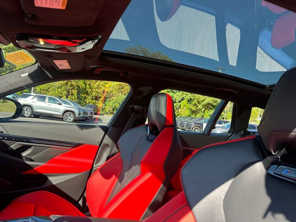 New 2026 BMW M5 Touring image 16