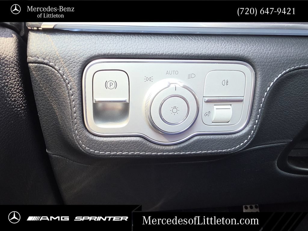 New 2026 Mercedes-Benz GLS 580 4MATIC image 23