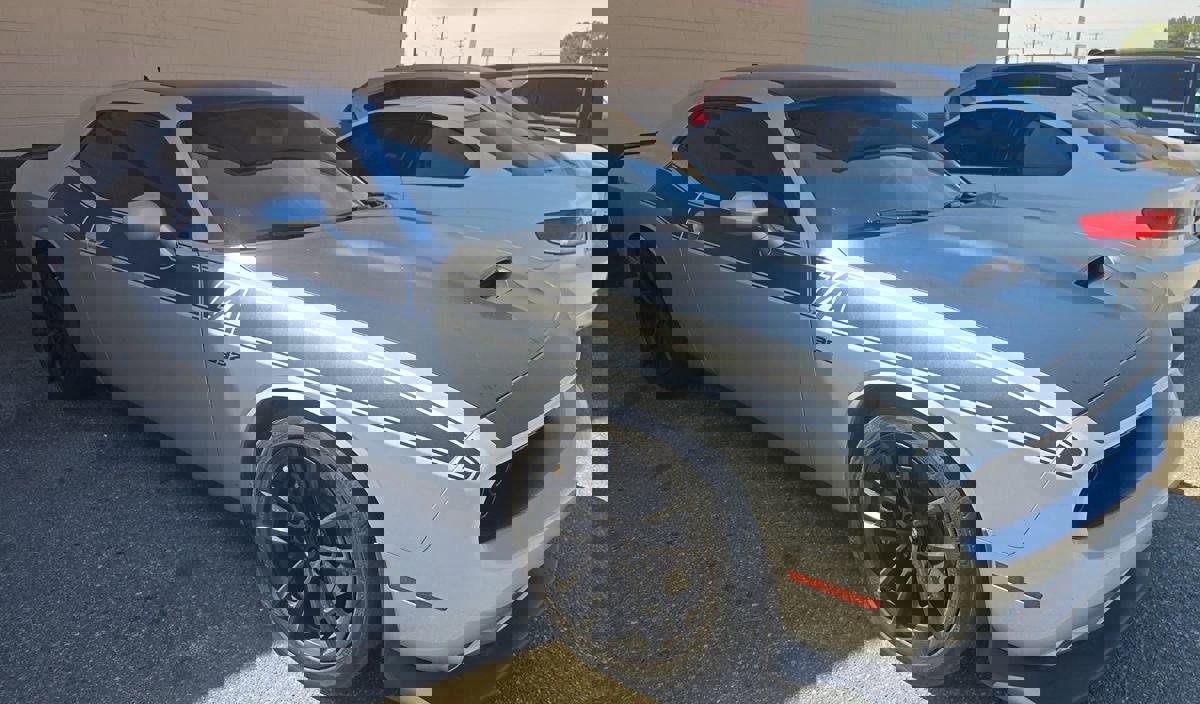 Used 2019 Dodge Challenger R/T Scat Pack w/ T/A Package image 3