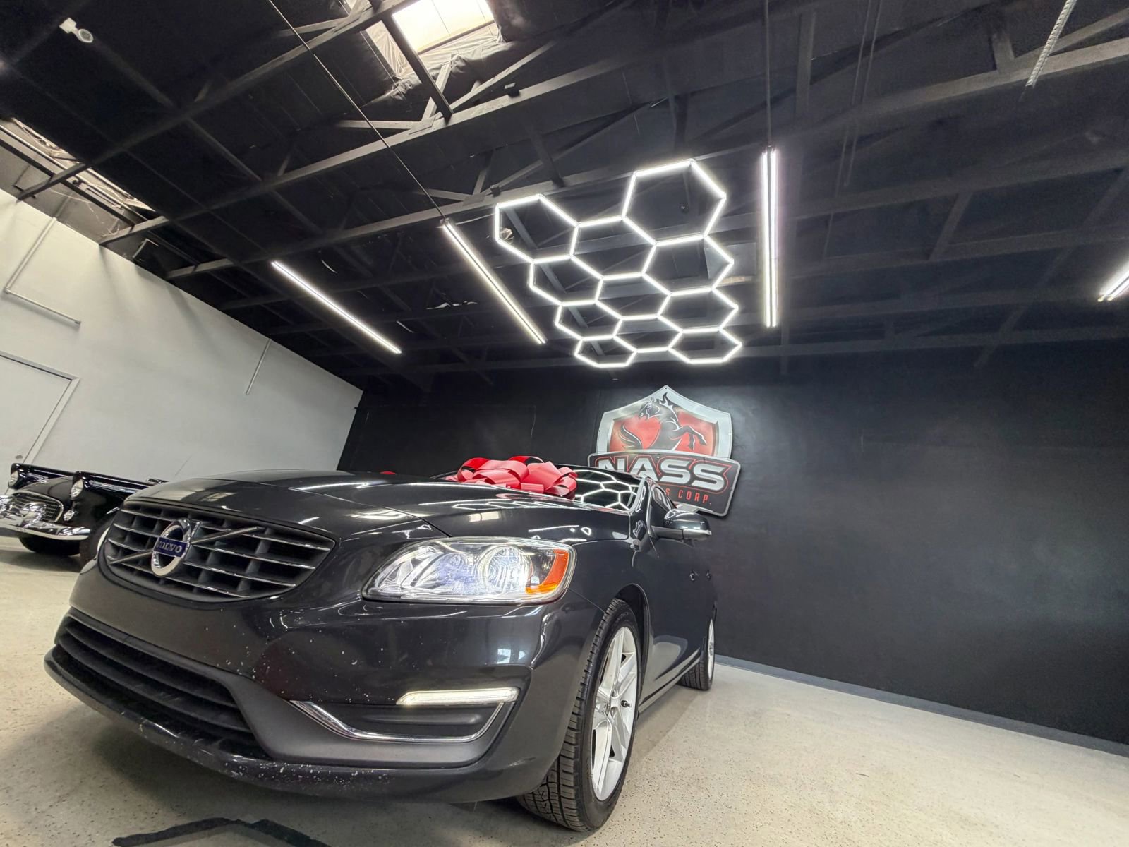 Used 2015 Volvo V60 T5 Premier Plus image 3