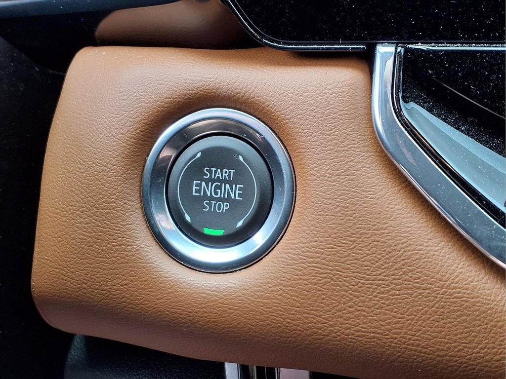 Certified 2026 GMC Canyon AT4 w/ AT4 Premium Package AWD/4WD image 25