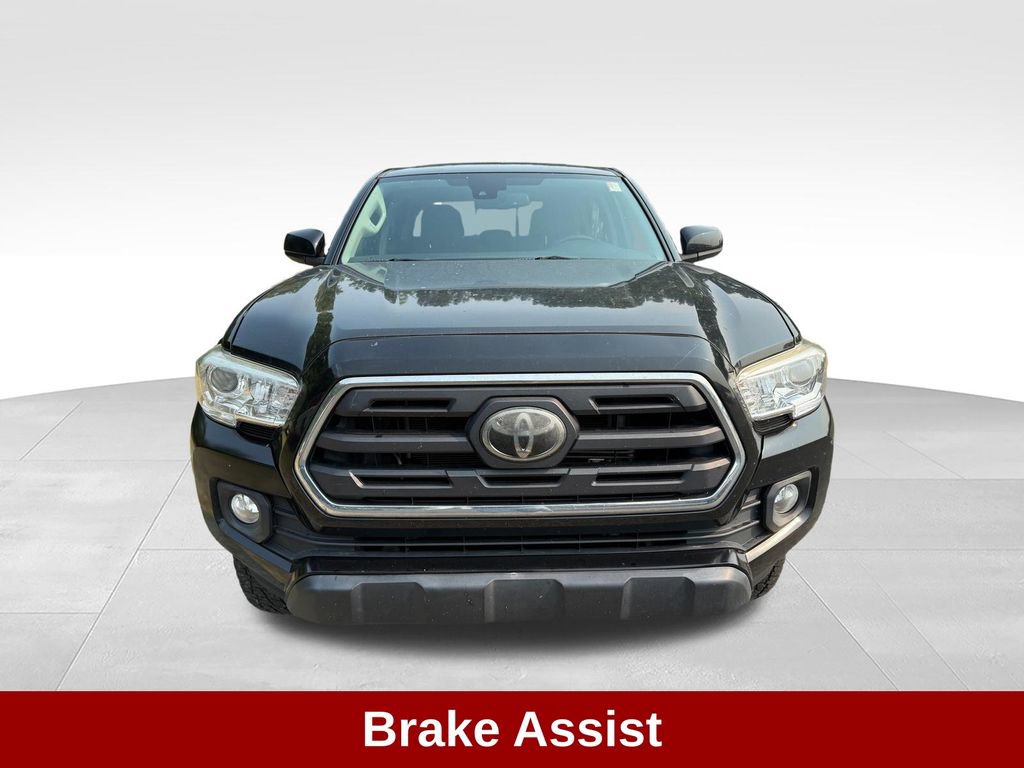 Used 2019 Toyota Tacoma SR5 RWD image 10