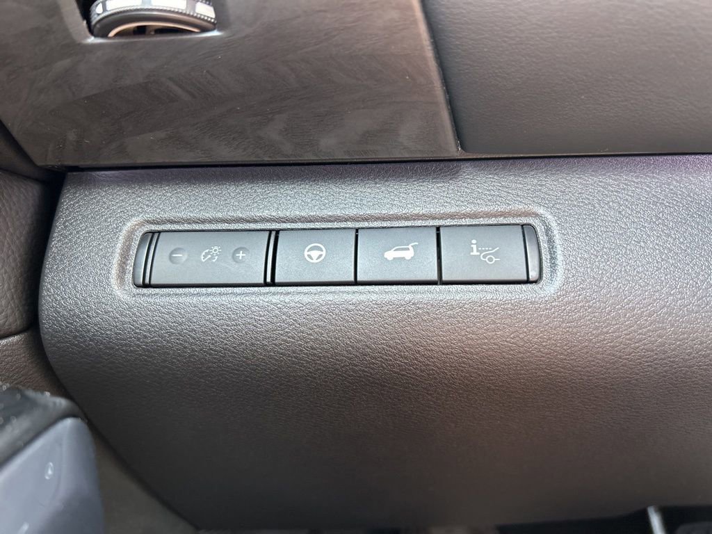 New 2026 Nissan Pathfinder Platinum w/ Cargo Package image 32