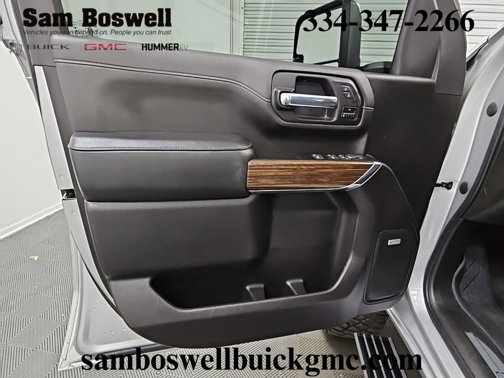 Used 2022 Chevrolet Silverado 2500 High Country image 31