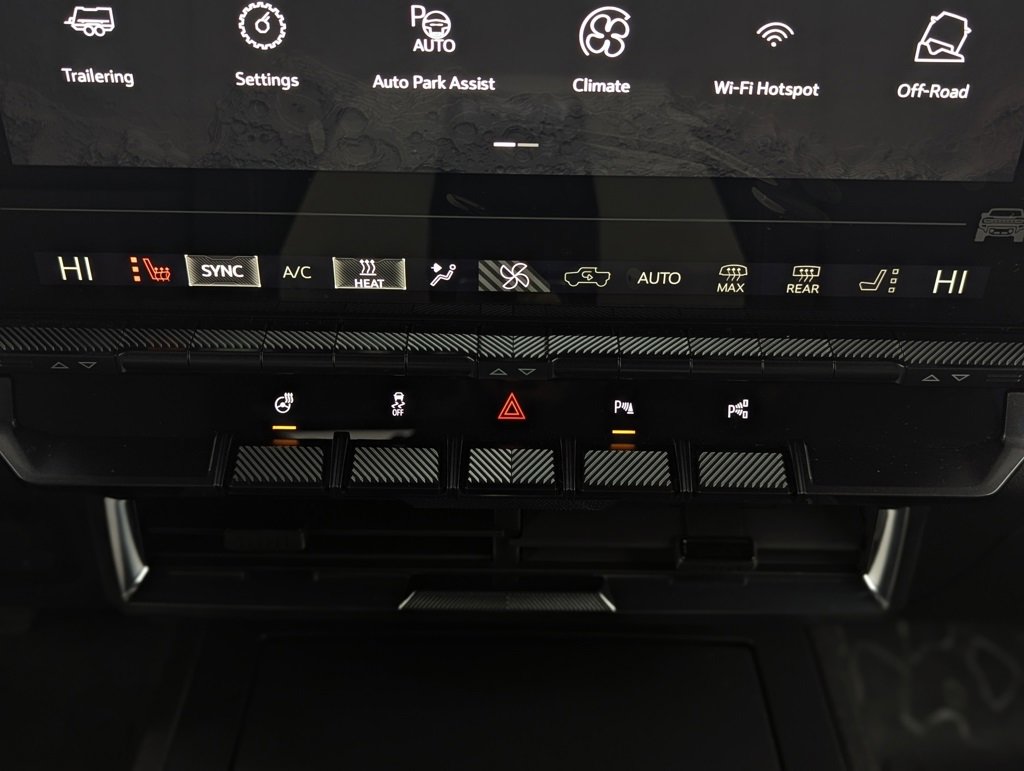 New 2026 GMC Hummer EV 4x4 Crew Cab image 28