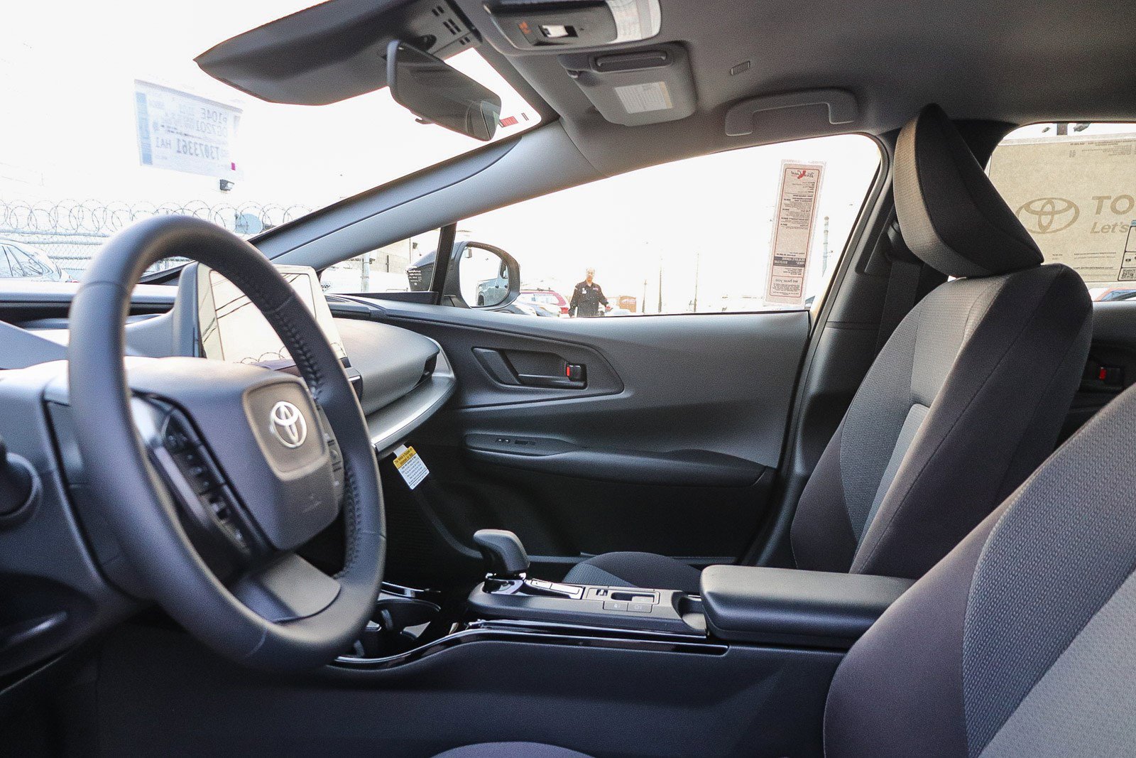 New 2026 Toyota Prius LE FWD image 17
