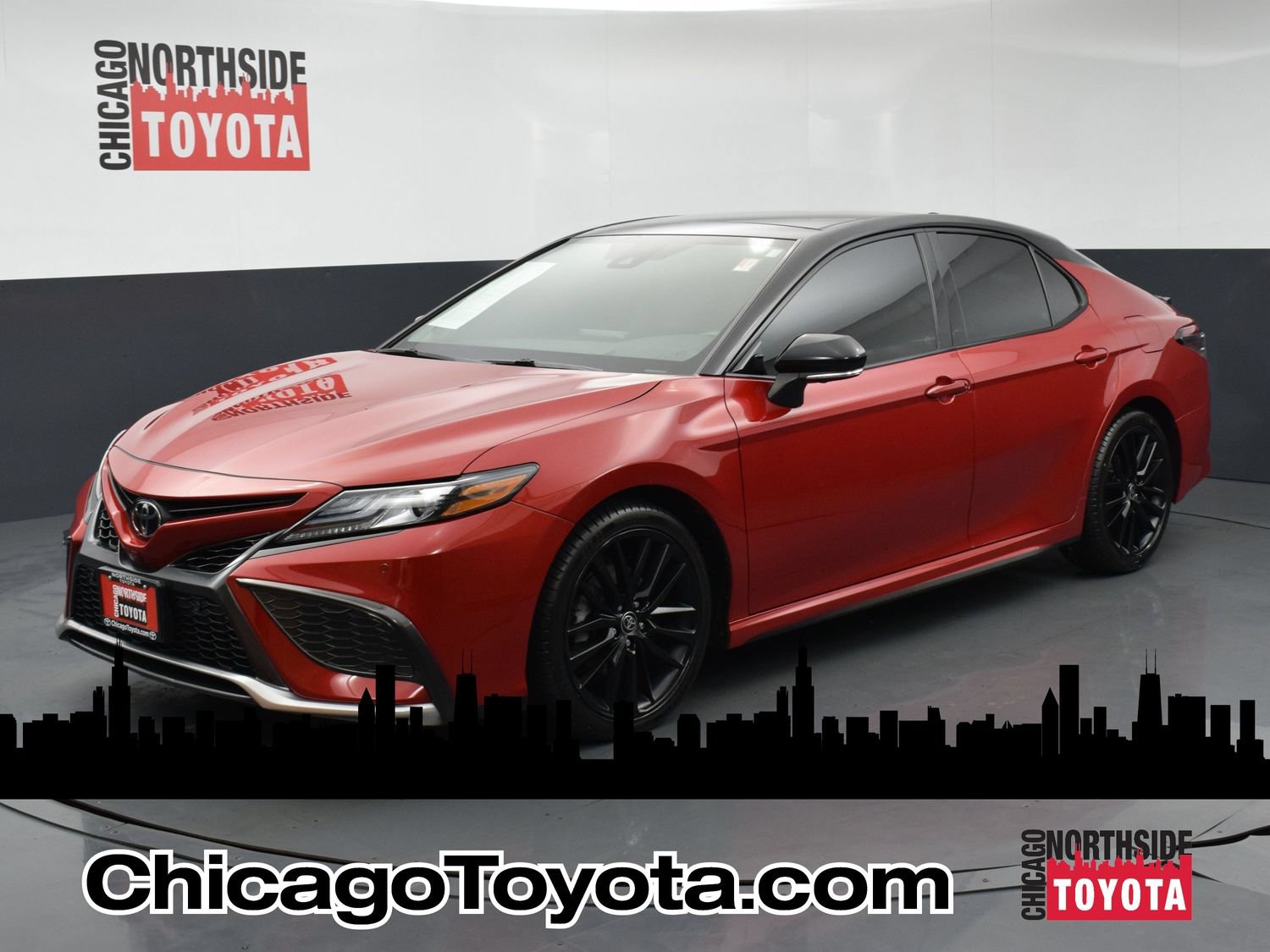 Used 2022 Toyota Camry XSE w/ Navigation Package FWD image 1