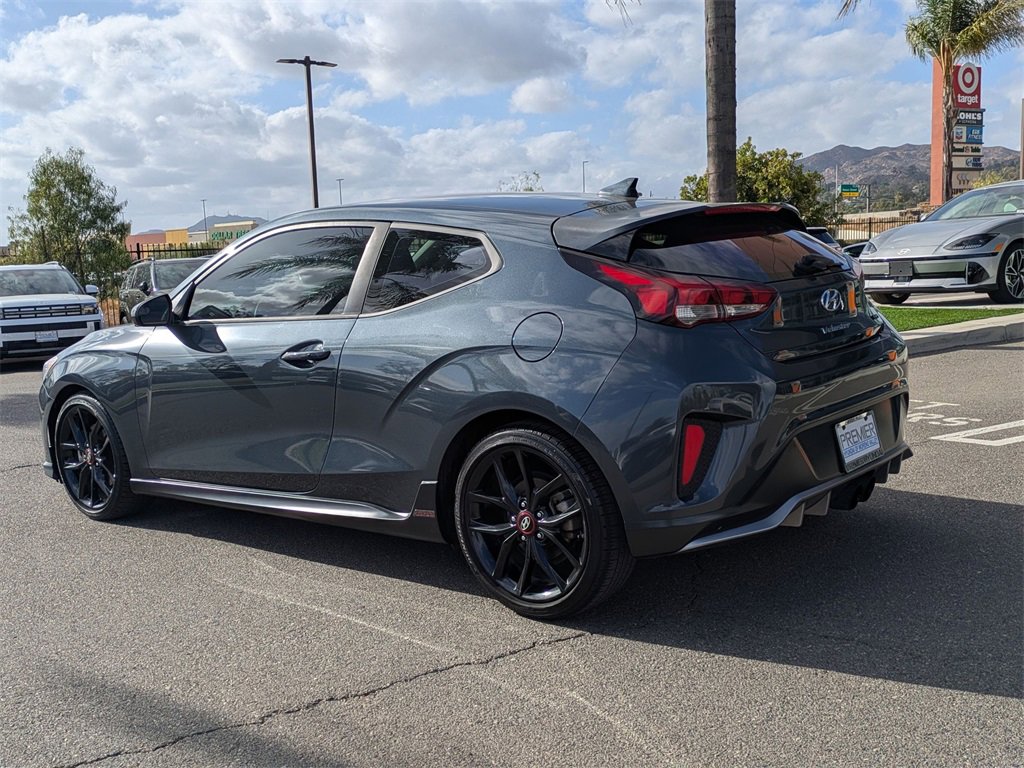 Used 2019 Hyundai Veloster Turbo R-Spec image 4