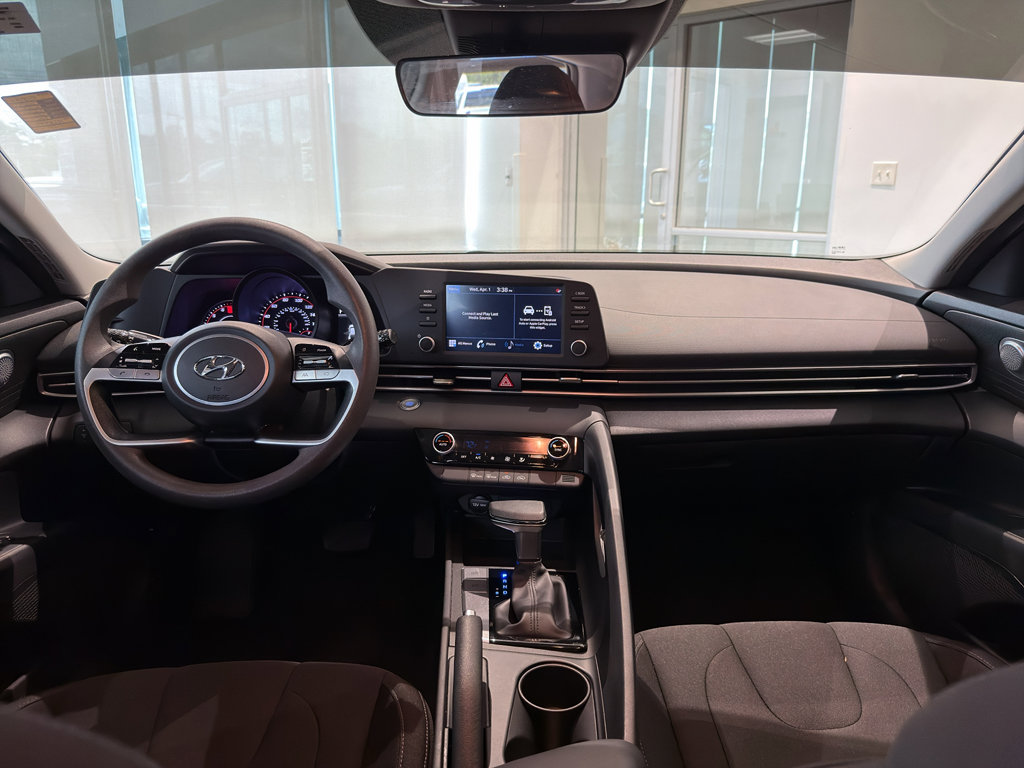 Used 2023 Hyundai Elantra SEL image 15