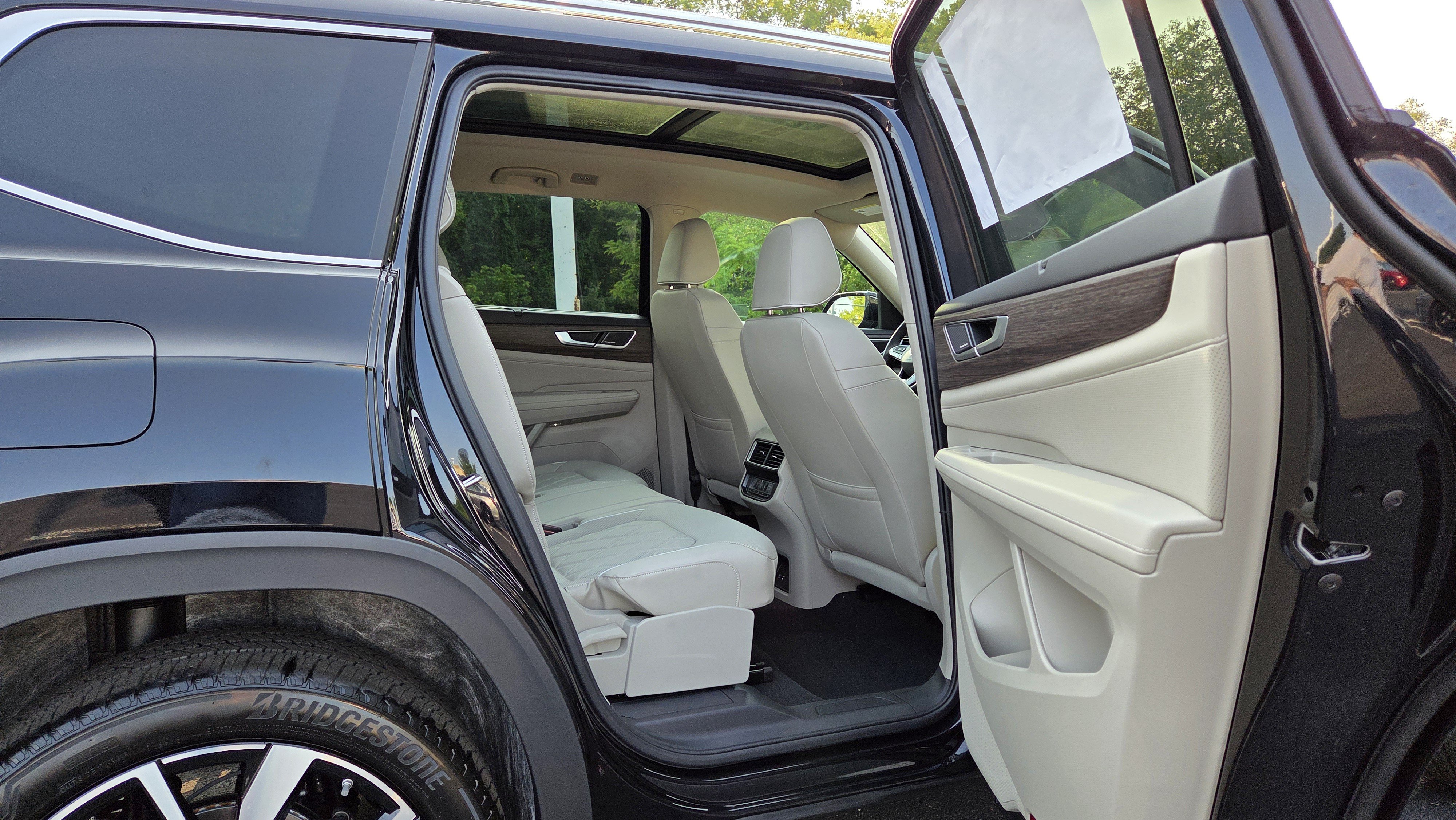 New 2026 Volkswagen Atlas SEL Premium R-Line AWD/4WD image 35