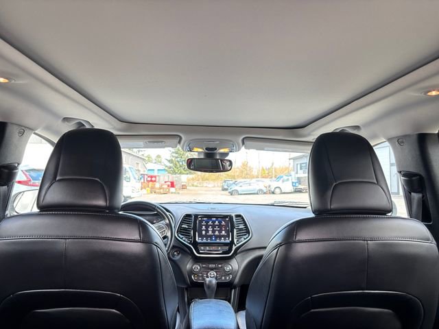 Used 2021 Jeep Cherokee Limited w/ Elite Package image 23