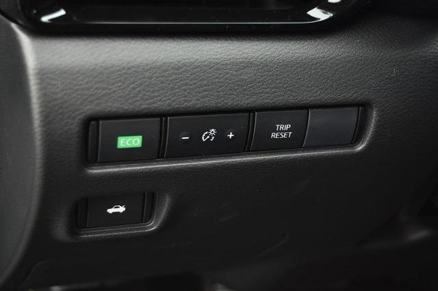 New 2025 Nissan Sentra SV w/ All-Weather Package image 11