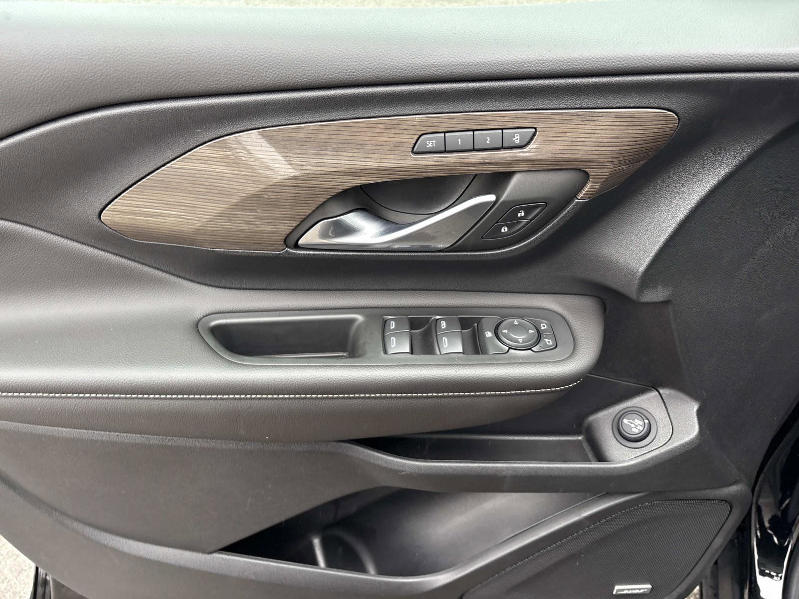 Certified 2022 GMC Terrain Denali w/ Denali Premium Package image 12