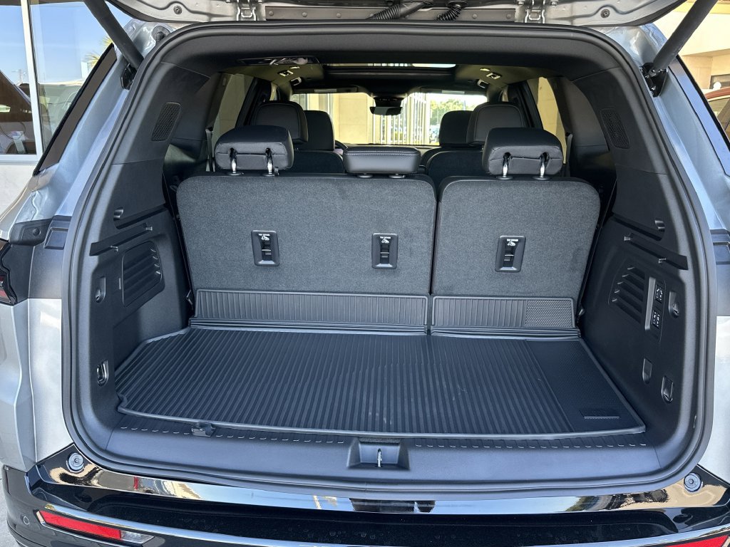New 2026 Buick Enclave Sport Touring w/ Power Package FWD image 34