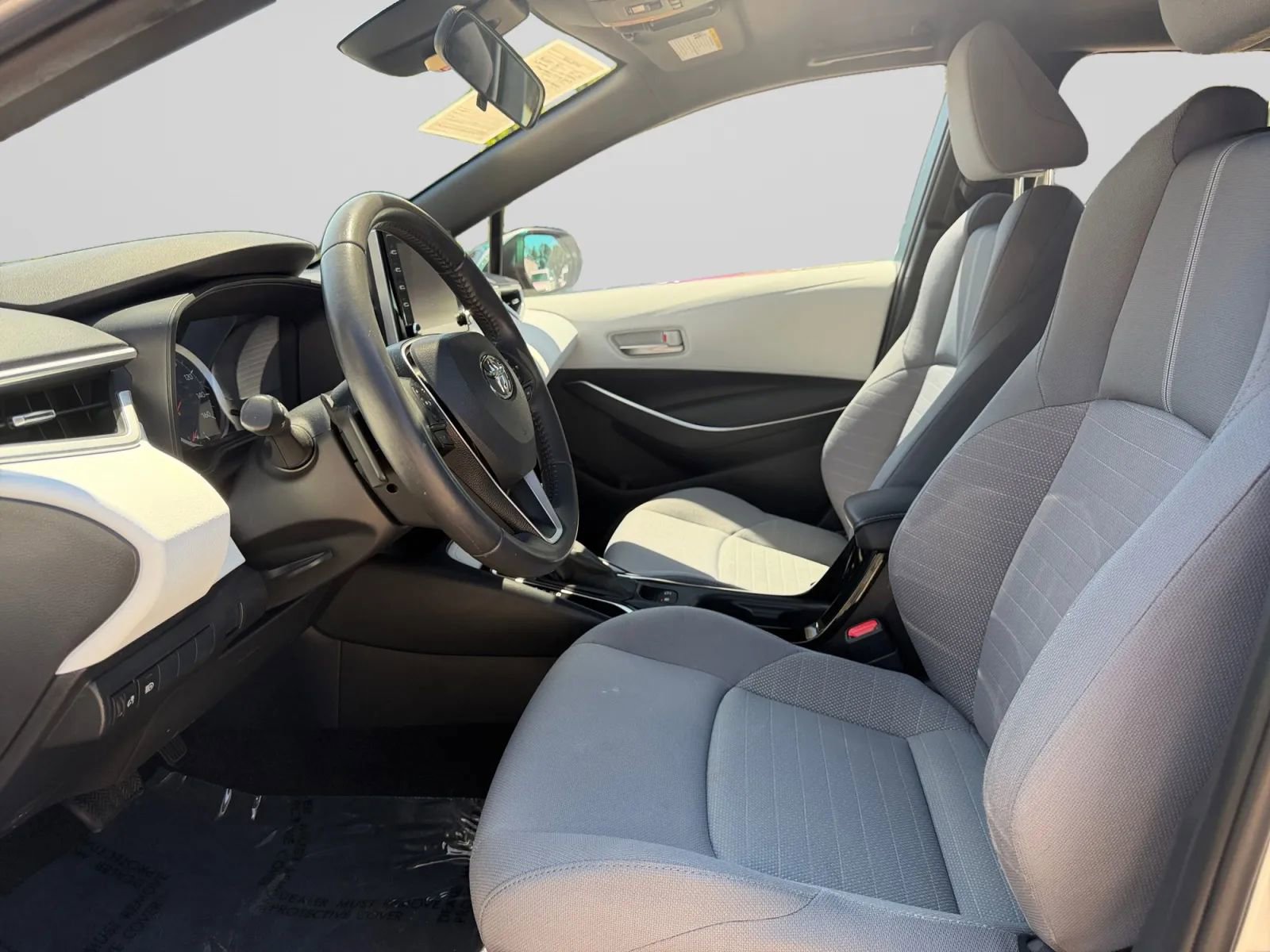 Used 2020 Toyota Corolla SE FWD image 17