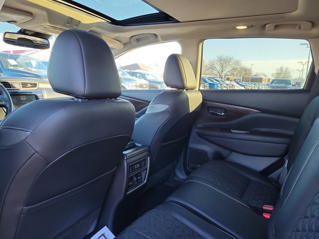 Used 2020 Nissan Murano Platinum w/ Cargo Package image 15