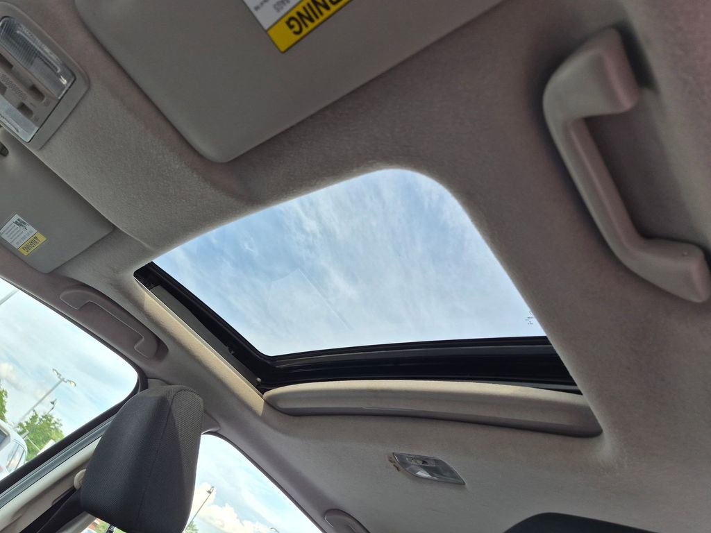 Used 2017 Honda Fit EX image 13