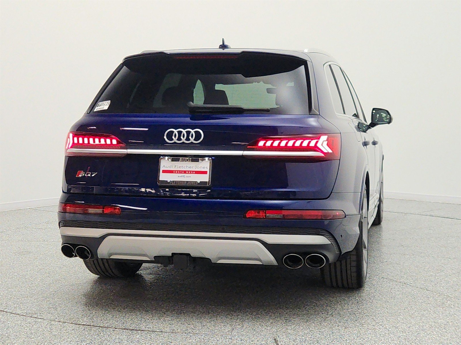 Used 2023 Audi SQ7 Premium Plus AWD/4WD image 6