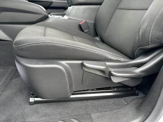 Used 2024 GMC Canyon Elevation w/ Trailering Package RWD image 12