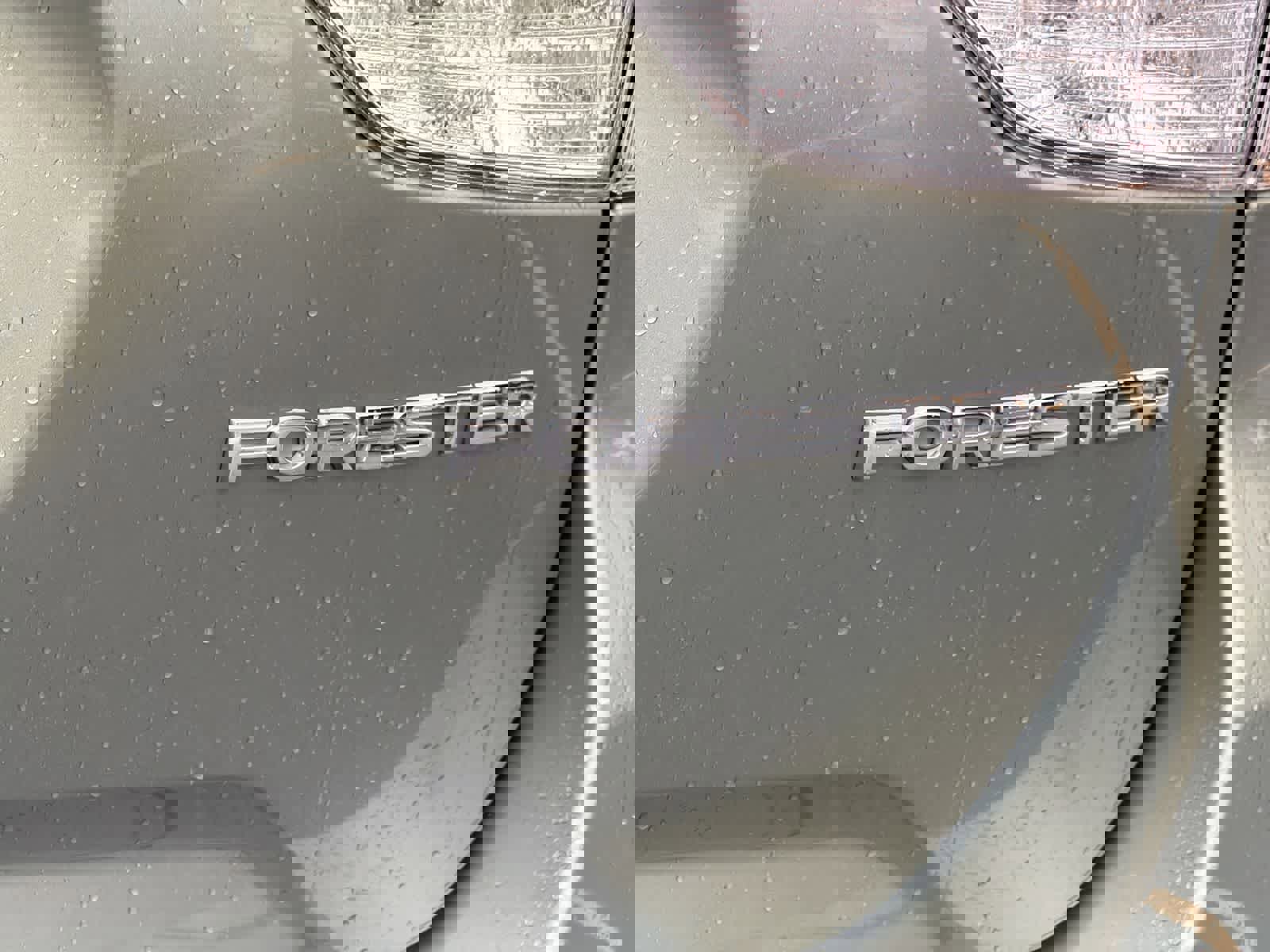 Used 2020 Subaru Forester Premium image 13