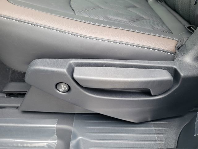 New 2026 Nissan Pathfinder Platinum w/ Cargo Package image 32