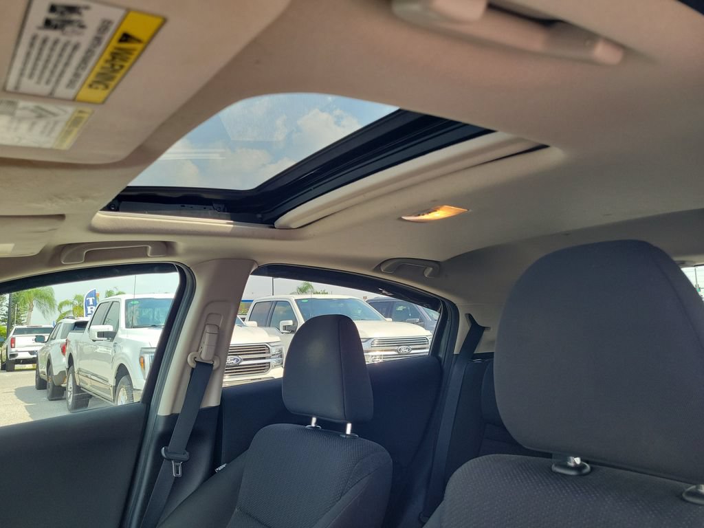 Used 2018 Honda HR-V EX image 19