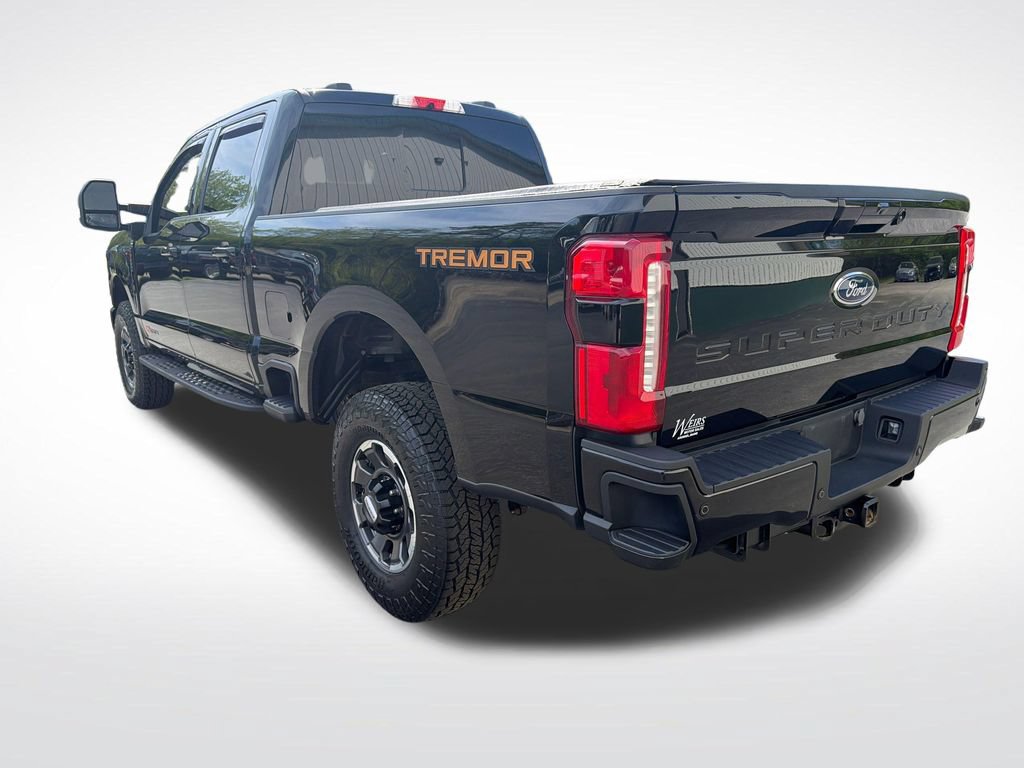 Used 2023 Ford F250 Lariat w/ Tremor Off-Road Package AWD/4WD image 3