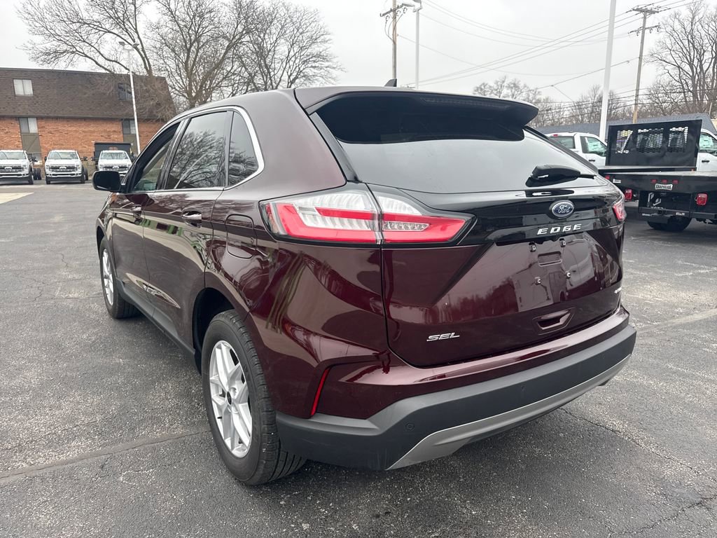 Used 2023 Ford Edge SEL w/ Convenience Package image 9