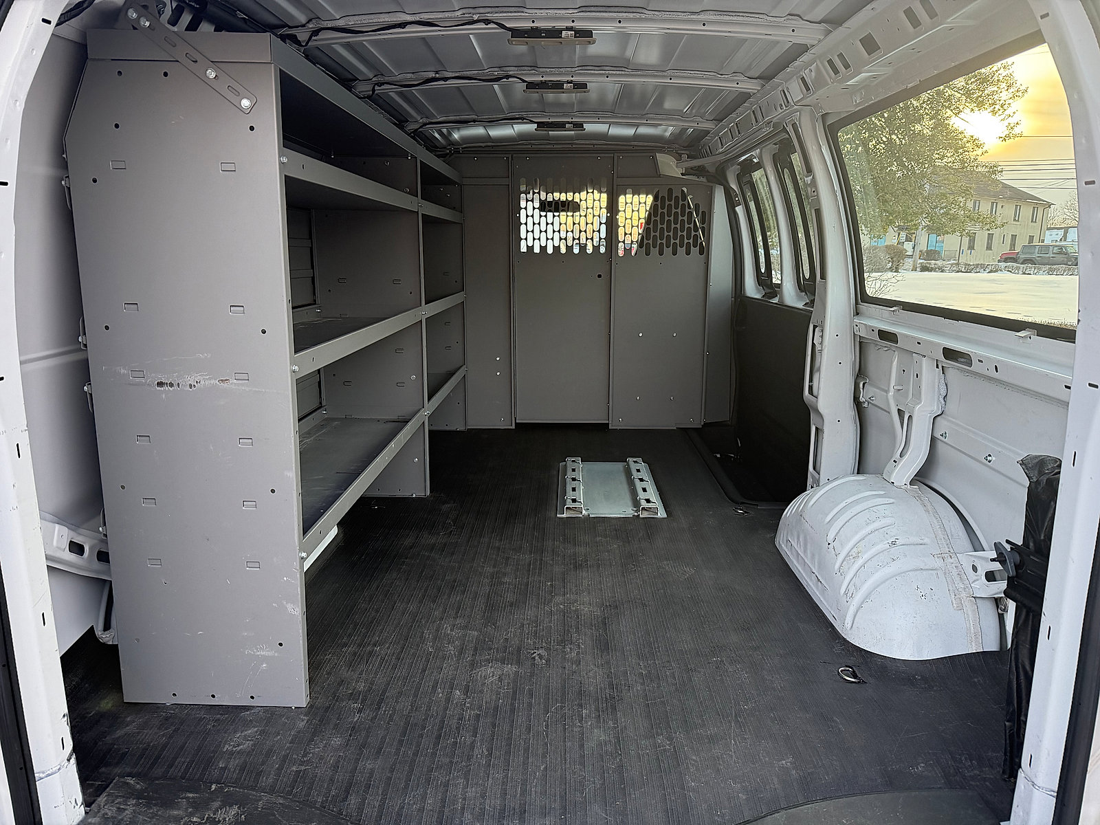 Used 2022 Chevrolet Express 2500 w/ Driver Convenience Package image 10