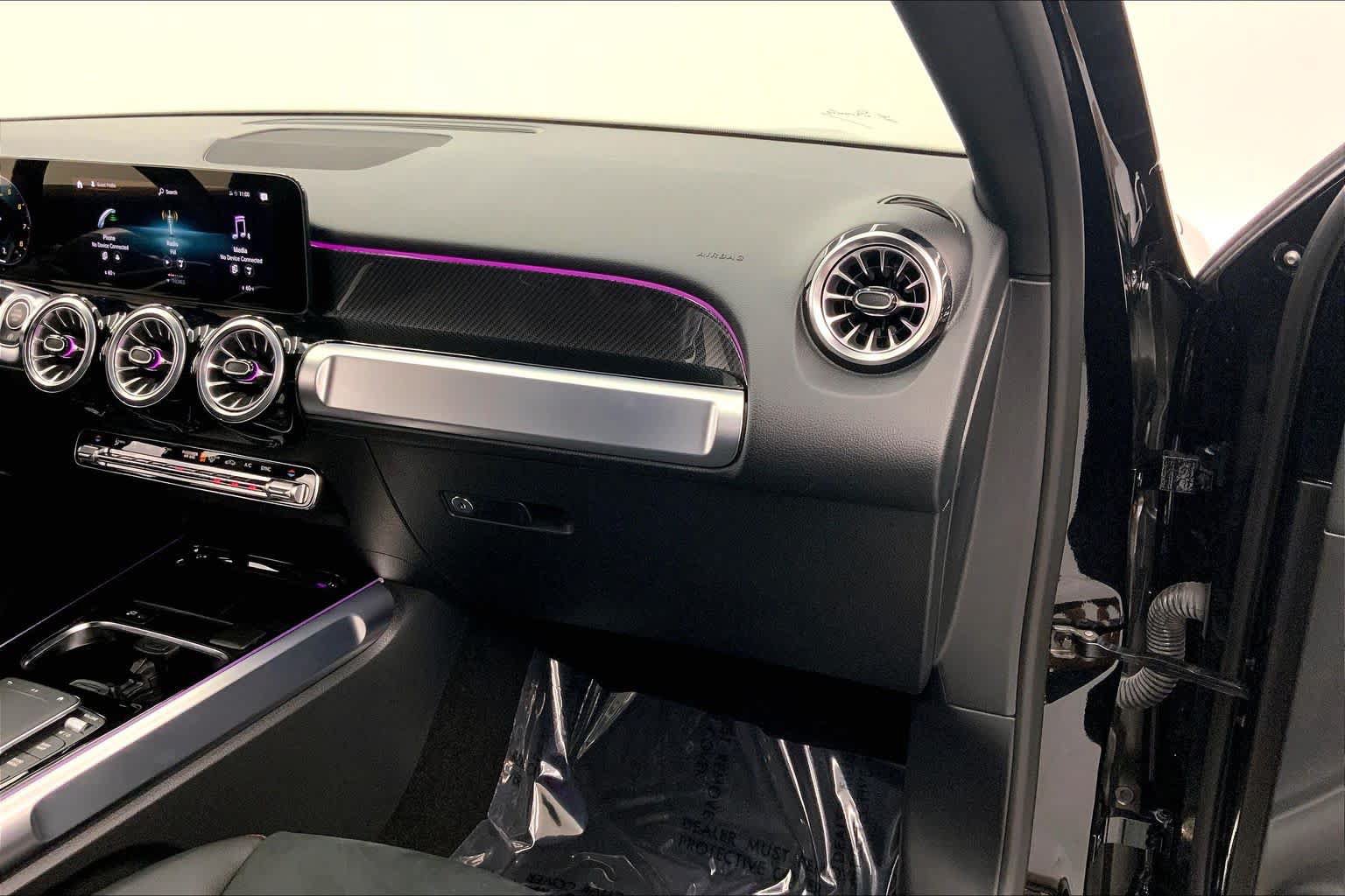 Certified 2023 Mercedes-Benz GLB 250 image 27