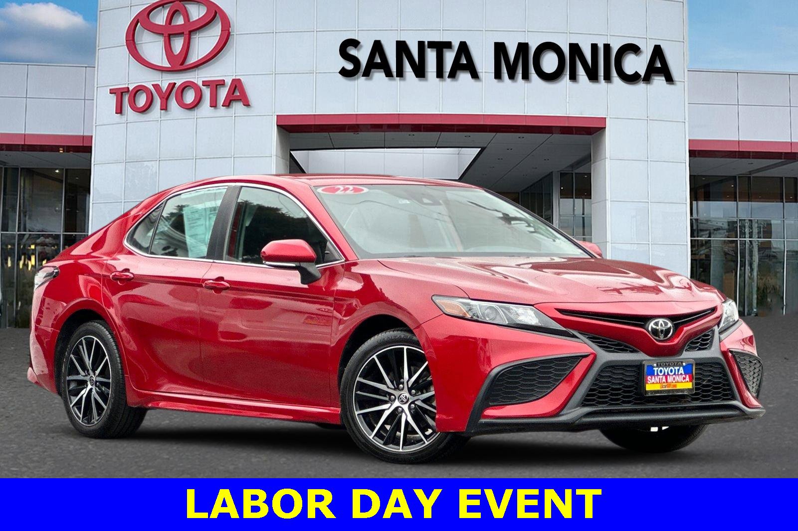 Used 2022 Toyota Camry SE