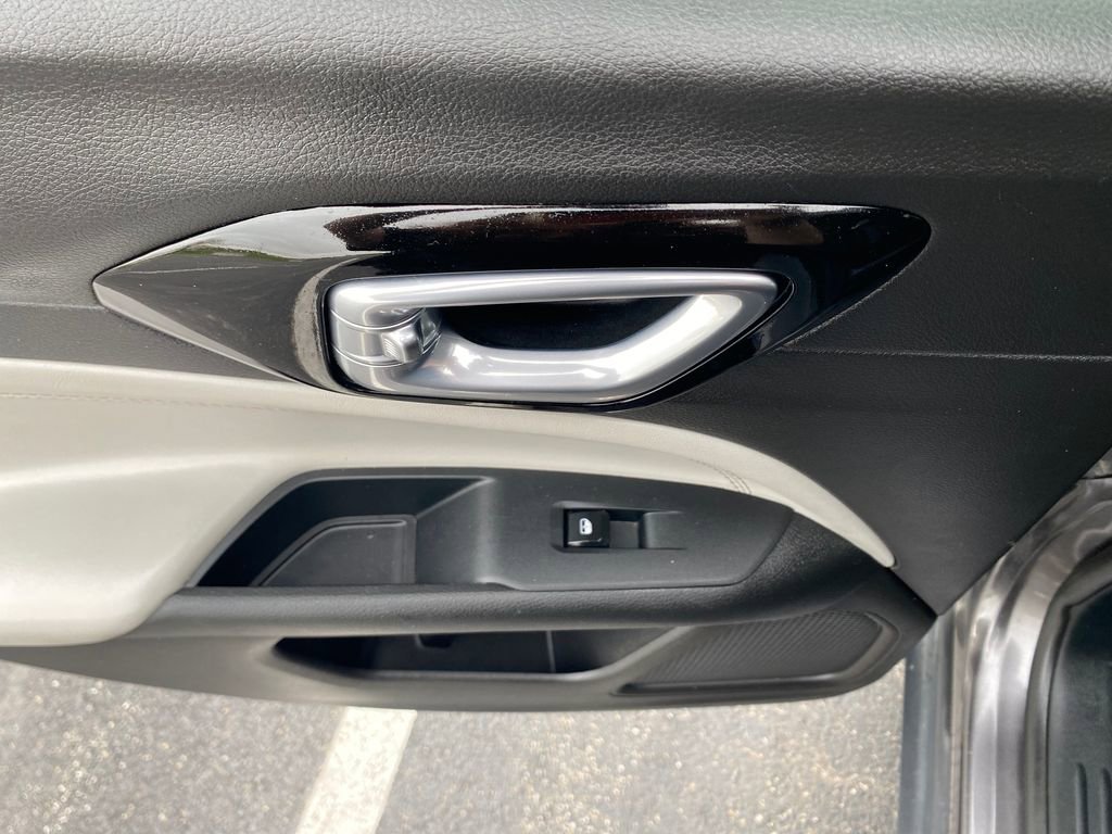 Used 2024 Jeep Compass Limited AWD/4WD image 17