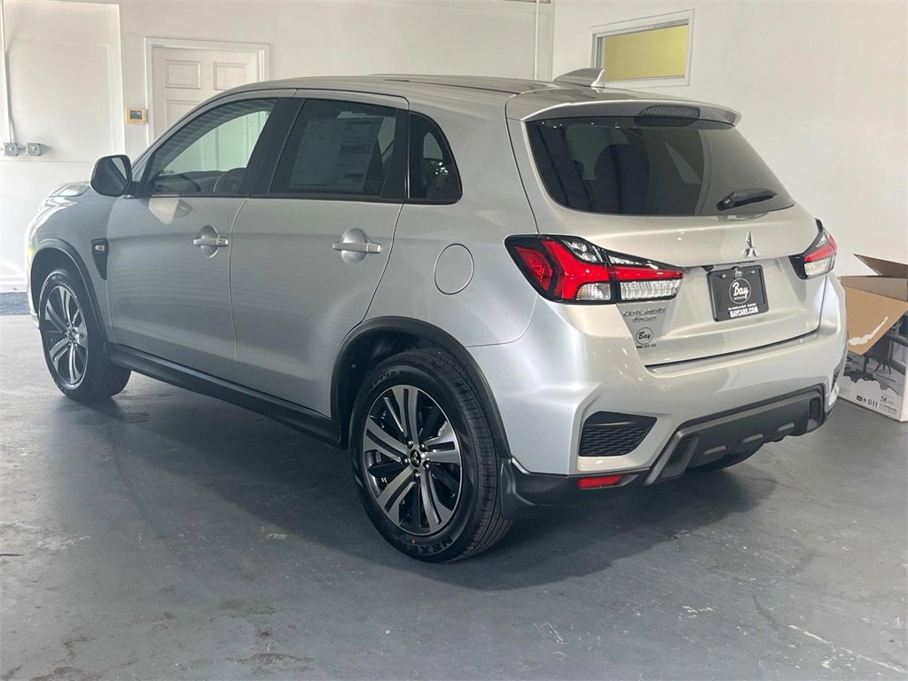 New 2025 Mitsubishi Outlander Sport ES image 3