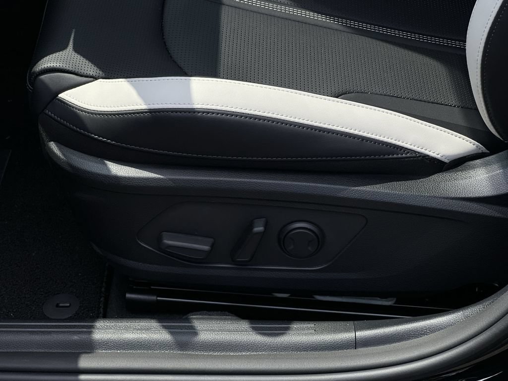 New 2026 Kia K5 GT-Line AWD/4WD image 19